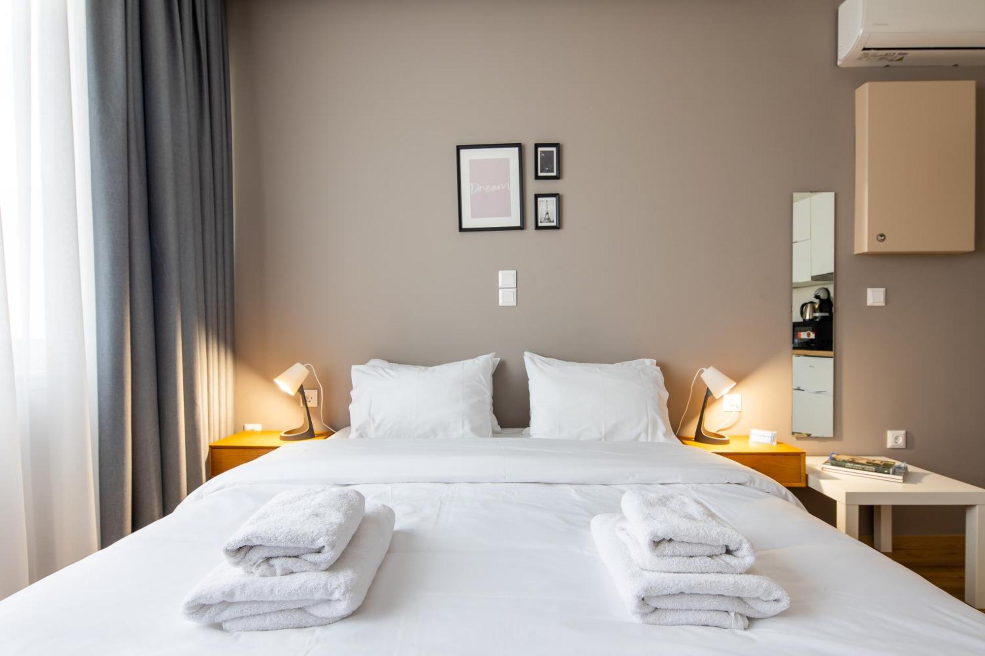 Mood Athens Luxury Apartments And Suites Exterior foto